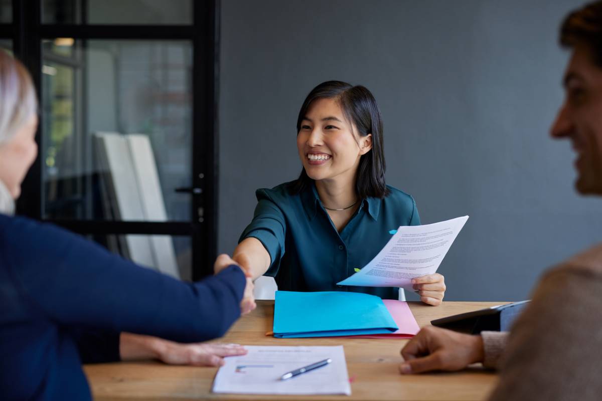 Entretien d'embauche : 3 clés pour vous démarquer efficacement des autres candidats