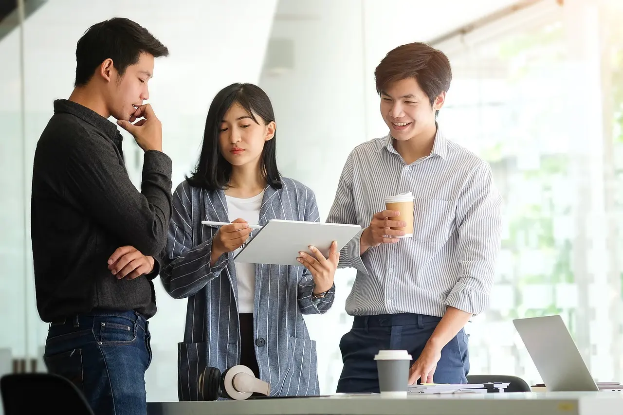 Simplifiez la rédaction de vos PV de réunion grâce à une agence spécialisée